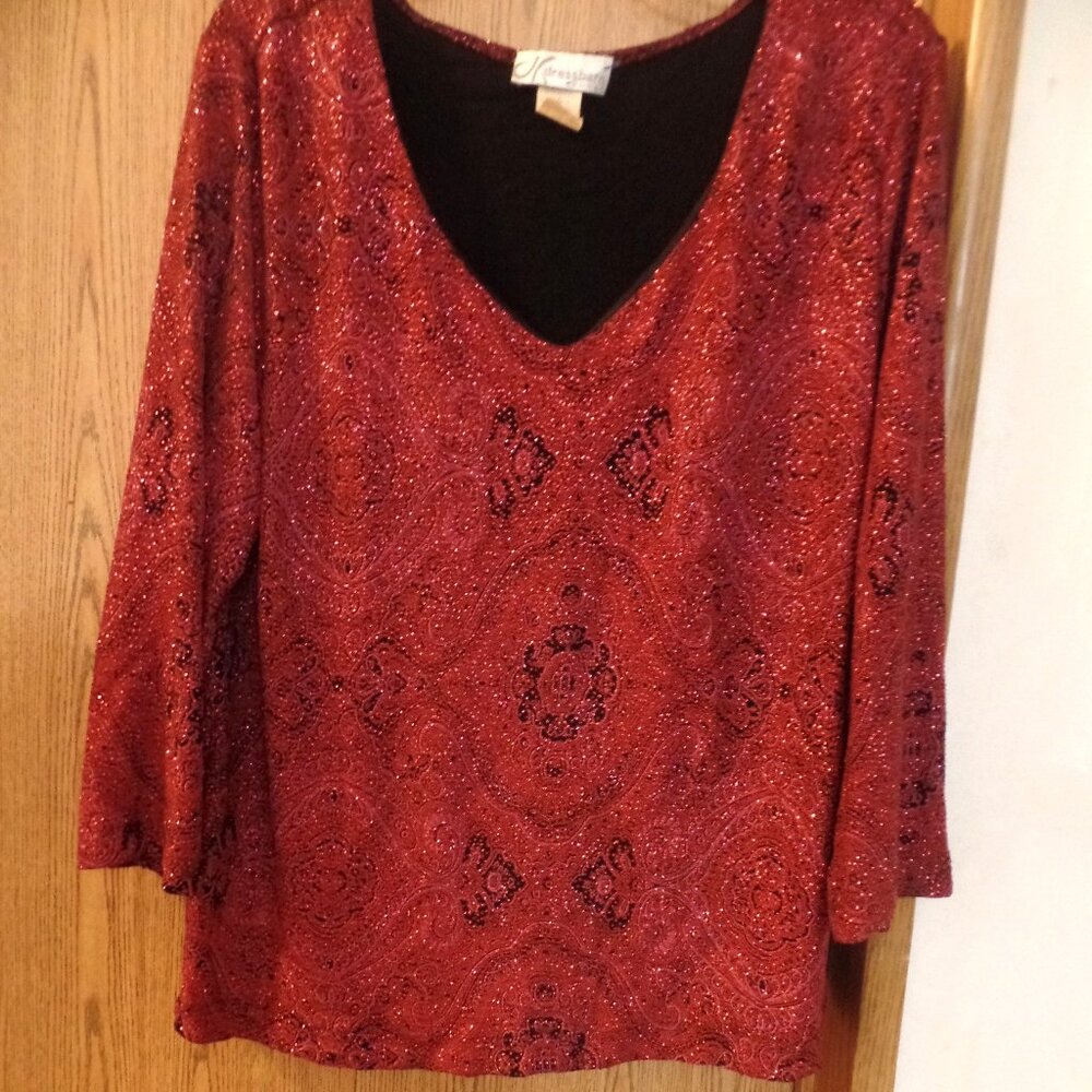 Dress Barn Woman's Glittery V-Neck Maroon Top, Size‎ 2X, New without Tags